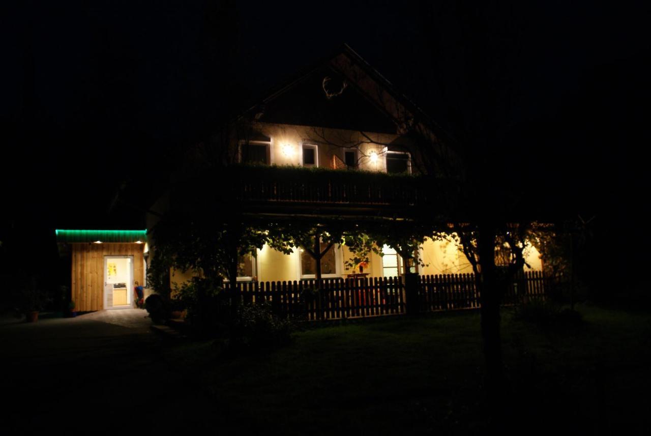 Weingut Lieschnegg Hotel Leutschach Ngoại thất bức ảnh